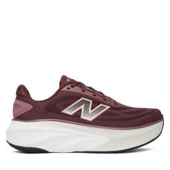 Buty do biegania New Balance. Brązowe buty treningowe New Balance, bez wzorów, bez zapięcia, do biegania. Za 749.99 zł.
