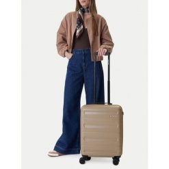 Walizka kabinowa GINO ROSSI. Brązowe walizki Gino Rossi. Za 259.99 zł.