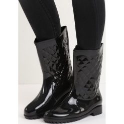 Czarne Kalosze Optics. Kalosze marki Born2be. Za 59.99 zł.