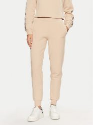 Guess Bluza V3BQ16 KB3P2 Beżowy Regular Fit. Brązowe bluzy Guess, xxs, z aplikacjami, z bawełny, bez kaptura. Za 349.99 zł.
