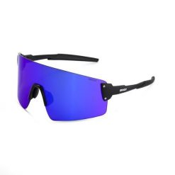 Okulary przeciwsłoneczne SINNER Snap, czarne. Czarne okulary przeciwsłoneczne SINNER, bez wzorów. W wyprzedaży za 340.00 zł.