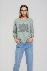 Bluza z bawełny oliwkowa. Zielone bluzy bez kaptura MOODO, bez wzorów, z bawełny, bez kaptura. Za 99.99 zł.