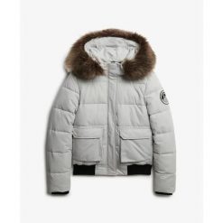Damska kurtka typu bomber Superdry Everest Ella. Szare kurtki Superdry, bez wzorów, bez kaptura. W wyprzedaży za 656.85 zł.