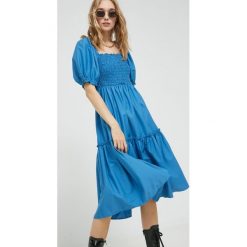 Abercrombie & Fitch sukienka mini rozkloszowana. Niebieskie sukienki Abercrombie & Fitch, l, bez wzorów, z tkaniny, bez kołnierzyka, bez ramiączek, mini, rozkloszowane. W wyprzedaży za 329.99 zł.