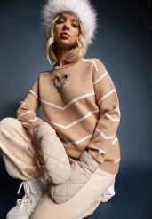 Beżowy Sweter z Wiskozą w Paski Ozdobiony Wycięciem w Kształcie Serca z Cyrkoniami Temireli. Brązowe swetry Renee, m, bez wzorów, z wiskozy, casualowe, bez ramiączek. W wyprzedaży za 79.99 zł.