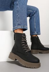 Czarne Botki Workery na Płaskiej Podeszwie ze Sznurowaniem i Przeszyciami Savanthia. Czarne botki Renee, z aplikacjami, z jeansu, eleganckie, bez obcasa, na płaskiej podeszwie, bez zapięcia. W wyprzedaży za 66.49 zł.