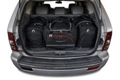 Torby Do Bagażnika Jeep Grand Cherokee 2004-2010 4Szt Kjust. Czarne torby podróżne KJUST, bez wzorów, z kauczuku. Za 1,345.00 zł.
