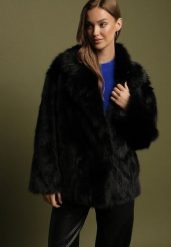 Czarna Dwurzędowa Kurtka Futerko o Fasonie Oversize Asinella. Czarne kurtki Born2be, l, bez wzorów, z futra, bez kaptura. Za 229.99 zł.