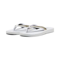 Damskie klapki Sandy Flip PUMA White Gold. Białe klapki Puma, bez wzorów, sportowe, bez obcasa, bez zapięcia. Za 77.99 zł.