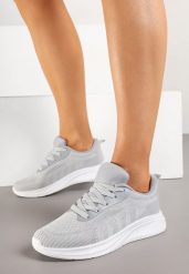 Szare Buty Sportowe Sneakersy Ozdobione Tłoczonymi Paskami Amoselle. Szare buty sportowe lifestyle Born2be, bez wzorów, z jeansu, bez zapięcia. W wyprzedaży za 76.49 zł.