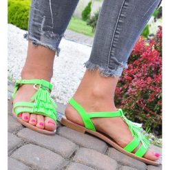 Zielone sandały w stylu boho /F9-2 12089 T219/ 40. Zielone sandały Pantofelek24, bez wzorów, boho, bez obcasa, bez zapięcia. Za 29.90 zł.