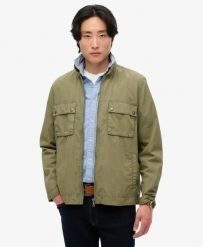 Superdry Kurtka Essentials z zamkiem z bawełny. Zielone kurtki Superdry, uniwersalny, bez wzorów, z bawełny, klasyczne, bez kaptura. Za 429.75 zł.
