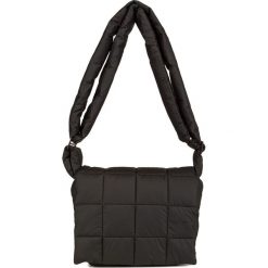 Torba VEE COLLECTIVE PORTER MESSENGER. Brązowe torebki klasyczne Vee Collective, z aplikacjami, z nylonu, na ramię, bez dodatków. Za 920.00 zł.