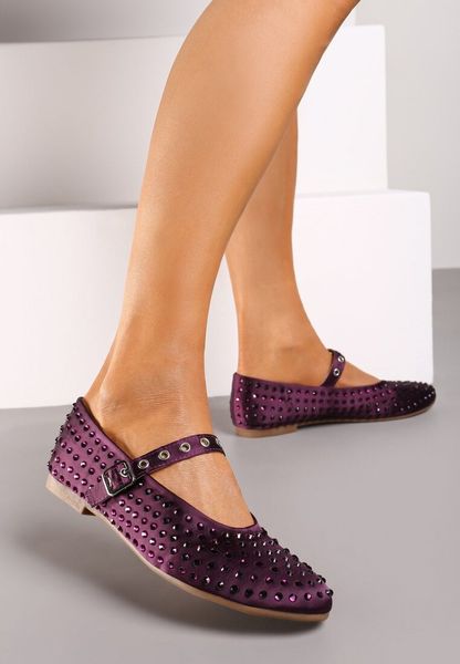 Fioletowe Płaskie Balerinki Mary Jane z Cyrkoniami i Sprzączką Arfela. Fioletowe baleriny Born2be, bez wzorów, biznesowe, bez obcasa, na obcasie, bez zapięcia. W wyprzedaży za 82.49 zł.