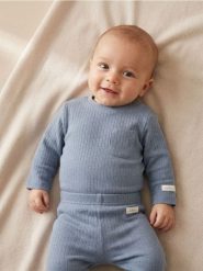 Bawełniany komplet: koszulka i legginsy - granatowy. Niebieskie legginsy sportowe Sinsay, l, bez wzorów, z bawełny. Za 22.99 zł.