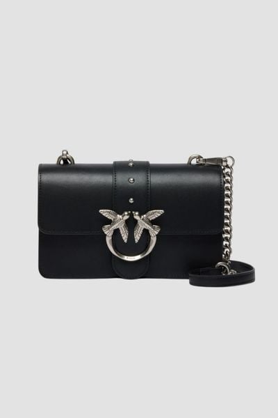 PINKO Czarna kopertówka Love One Mini St. Cl Vitello Seta. Czarne kopertówki Pinko, bez wzorów, ze skóry, eleganckie, bez dodatków. W wyprzedaży za 1,059.99 zł.