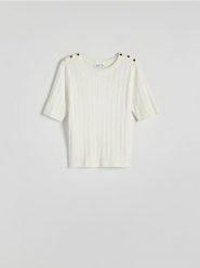 Sweter z wiskozą - złamana biel. Swetry Reserved, l, bez wzorów, z wiskozy, bez ramiączek. W wyprzedaży za 55.99 zł.