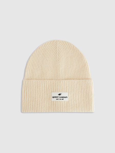 4F Czapka beanie damska - beżowa M. Brązowe czapki zimowe 4f, bez wzorów, z dzianiny, klasyczne. W wyprzedaży za 29.99 zł.