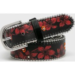 Desigual - Pasek. Brązowe paski Desigual, w paski, z materiału. Za 179.90 zł.