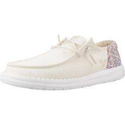 HeyDude Damskie Mokasyny Wendy Funk Surf Baja. Brązowe mokasyny Hey dude, bez wzorów, z materiału. Za 352.90 zł.