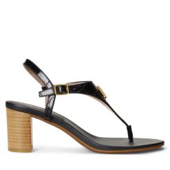 Sandały LAUREN RALPH LAUREN. Czarne sandały Lauren Ralph Lauren, bez wzorów, bez obcasa, na słupku, bez zapięcia. Za 399.99 zł.