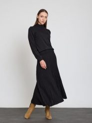 BGN Spódnica w kolorze czarnym rozmiar: 38. Czarne spódnice BGN, na co dzień, bez wzorów, maxi, proste. Za 108.99 zł.