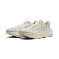 Damskie buty do biegania Deviate Pure NITRO™ PUMA. Białe buty do biegania Puma, na jesień, bez wzorów, z materiału, bez zapięcia, do biegania. Za 649.00 zł.