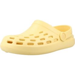 Sandały IGOR S10326 Żółty. Żółte sandały IGOR, bez wzorów, z gumy, bez obcasa, bez zapięcia. Za 130.99 zł.