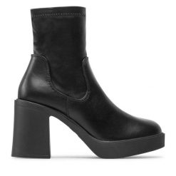 Botki Bianco. Czarne botki Bianco, bez wzorów, bez obcasa, na słupku, bez zapięcia. Za 249.99 zł.