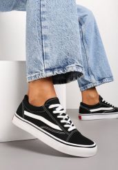 Czarno-Białe Tenisówki z Boczną Naszywką Simeris. Czarne trampki Renee, z aplikacjami, klasyczne, bez zapięcia. W wyprzedaży za 67.99 zł.