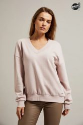 Bluza z dekoltem w serek i długimi rękawami różowa. Czerwone bluzy MOODO, l, bez wzorów, z bawełny, bez kaptura. W wyprzedaży za 34.99 zł.