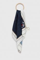 Guess chusta damska kolor granatowy wzorzysta. Niebieskie chusty Guess, z aplikacjami. Za 219.99 zł.