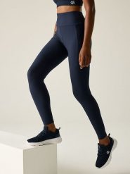 Dare 2b Legginsy funkcyjne "Hustle" w kolorze granatowym rozmiar: 38. Niebieskie legginsy Dare 2b, bez wzorów, z materiału, sportowe. Za 126.75 zł.