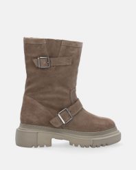 BEŻOWE BOTKI Z ZAMSZU 110600 S MINK. Brązowe botki Venezia, bez wzorów, ze skóry, bez obcasa, bez zapięcia. Za 219.00 zł.