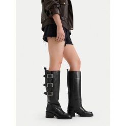 Kozaki G-Star. Czarne kozaki G-Star, bez wzorów, retro, bez obcasa, na słupku, bez zapięcia. Za 699.99 zł.