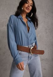 Niebieska Denimowa Koszula z Bawełną i Kieszonką Worimi. Niebieskie koszule Renee, bez wzorów, z bawełny, bez kołnierzyka, bez ramiączek. Za 99.99 zł.