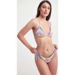 Góra od bikini Leah MC2 SAINT BARTH. Fioletowe bikini MC2 SAINT BARTH, bez wzorów, z bawełny. W wyprzedaży za 286.30 zł.