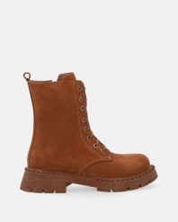 BRĄZOWE WORKERY DAMSKIE 04625355 104 TAB. Brązowe botki Venezia, bez wzorów, ze skóry, bez obcasa, bez zapięcia. Za 279.00 zł.