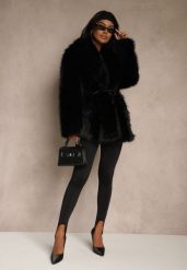 Czarne Klasyczne Legginsy High Waist z Zapiętkami i Ociepleniem Serafeia. Czarne legginsy Renee, bez wzorów, z jeansu, klasyczne. Za 69.99 zł.