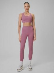 Legginsy fitness bezszwowe damskie. Fioletowe legginsy 4f, bez wzorów, z dzianiny, sportowe, długie. Za 129.99 zł.