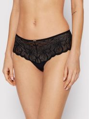 Chantelle Stringi Fleurs C12M40 Czarny. Czarne stringi Chantelle, bez wzorów, z syntetyku. Za 159.99 zł.