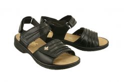 RIEKER 64560-01 sandały, sandały damskie. Czarne sandały Rieker, bez wzorów, bez obcasa, bez zapięcia. Za 329.90 zł.