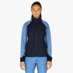 Kurtka Narciarska Narciarstwo biegowe Kobieta Nordic Wiatroszczelny. Czarne kurtki narciarskie SWEDEMOUNT, xl, bez wzorów, z materiału, bez kaptura, na fitness i siłownię. Za 319.99 zł.