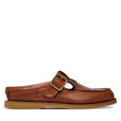 Klapki Timberland. Brązowe klapki Timberland, bez wzorów, bez obcasa, bez zapięcia. Za 669.99 zł.