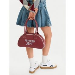 Torebka Reebok. Czerwone torebki klasyczne Reebok, bez wzorów, klasyczne, bez dodatków. Za 199.99 zł.
