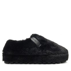 Kapcie Calvin Klein Jeans. Czarne kapcie Calvin Klein Jeans, bez wzorów, z jeansu. Za 289.99 zł.
