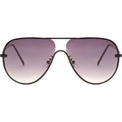 Czarne Okulary Democracy. Okulary przeciwsłoneczne marki Born2be. Za 39.99 zł.
