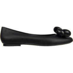 Baleriny Melissa Doll VIII AD Black Black 010368, Czarny, Guma. Czarne baleriny Melissa, z aplikacjami, z gumy, bez obcasa, bez zapięcia. W wyprzedaży za 299.00 zł.