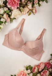 Różowy Biustonosz Full Cap Ozdobiony Koronką z Odpinanymi Ramiączkami Rillana. Czerwone biustonosze Renee, bez wzorów, z koronki. W wyprzedaży za 35.99 zł.