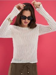 Bluzka basic - kremowy. Białe bluzki Sinsay, l, bez wzorów, bez kołnierzyka, bez ramiączek. Za 39.99 zł.